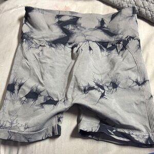 Tie dye bike shorts grey and black